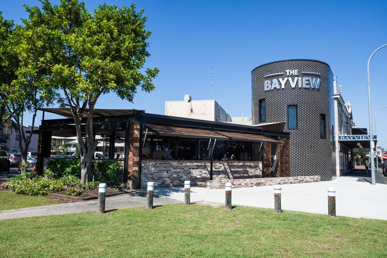 Bayview Hotel Уой Уой Екстериор снимка