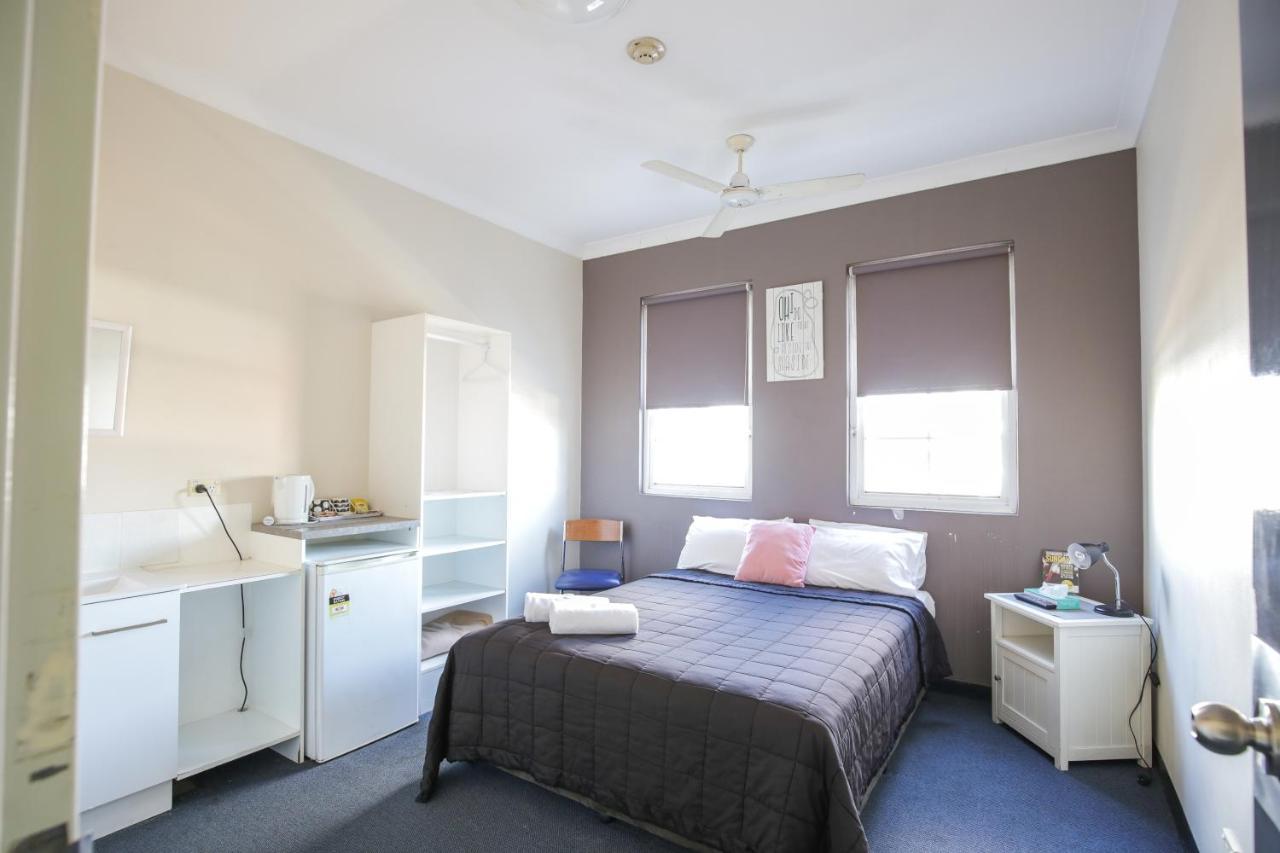 Bayview Hotel Уой Уой Екстериор снимка
